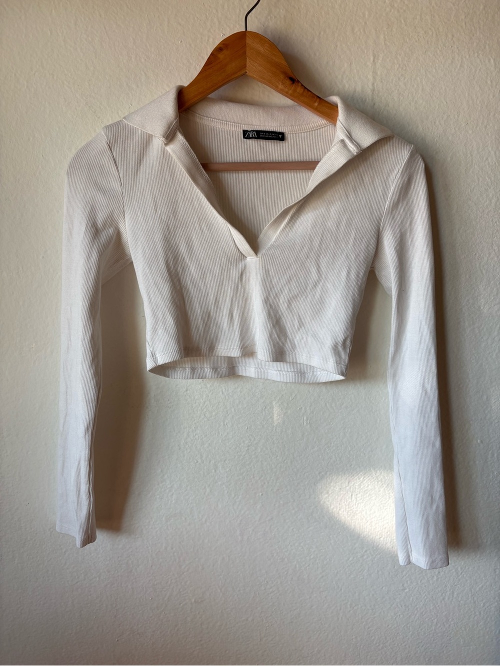 ZARA White Ribbed Cropped Long-Sleeve Polo Top